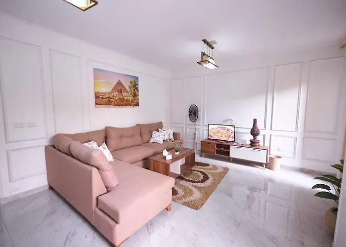 Calm And Big Apartment In Stone Residence